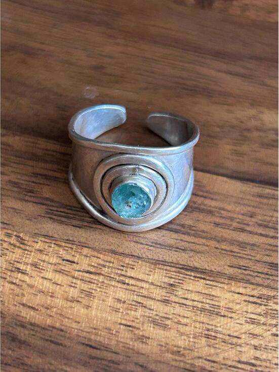 Vintage Sterling Silver Modernist Green Stone Ring Adjustable 925 - Picture 2 of 3